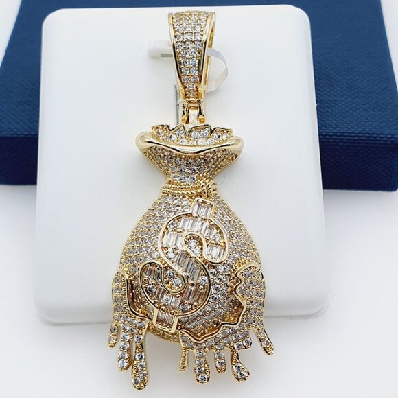 14K Gold Plated Cubic Zircon Pendant, EVBRS623 - Picture 1 of 10